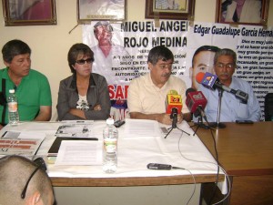 Sandra Luz como madre activista.