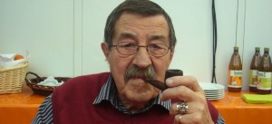 Günter_Grass_beim_Blauen_Sofa-1-600x274